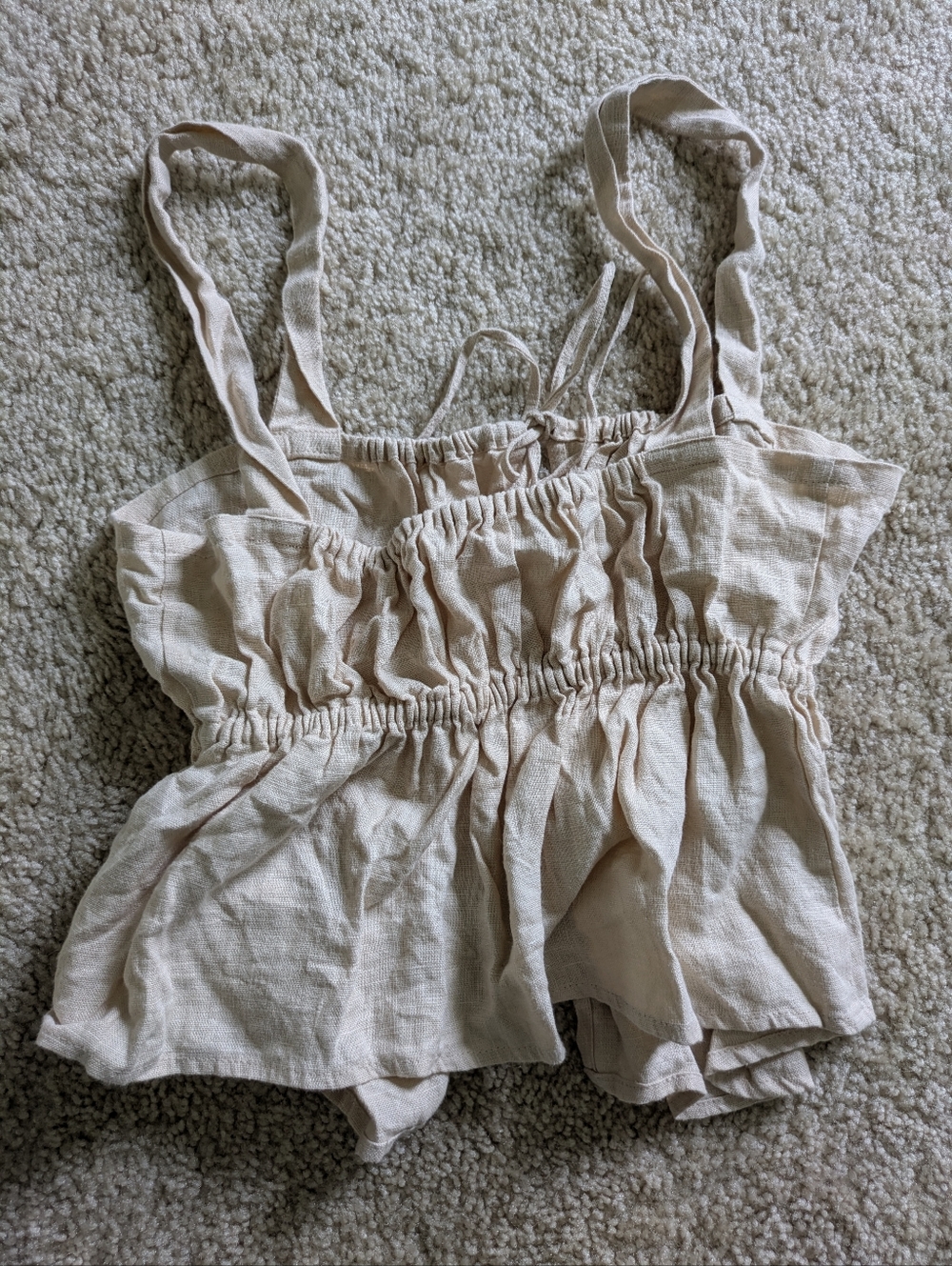 Matching Linen Set - Picture 3 of 5